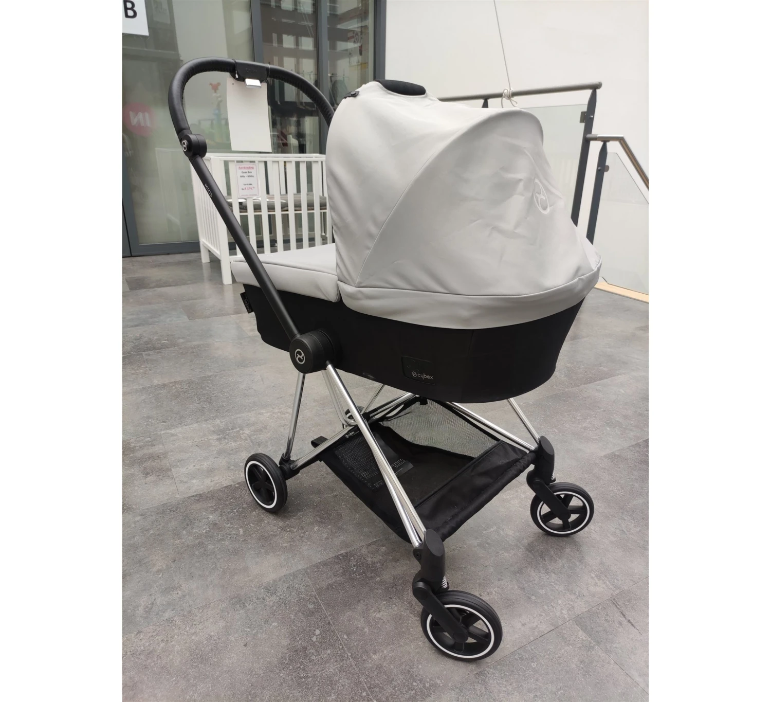 CYBEX Mios Kinderwagen - Showmodel 4 CYBEX Mios Kinderwagen - Showmodel - Afbeelding 2