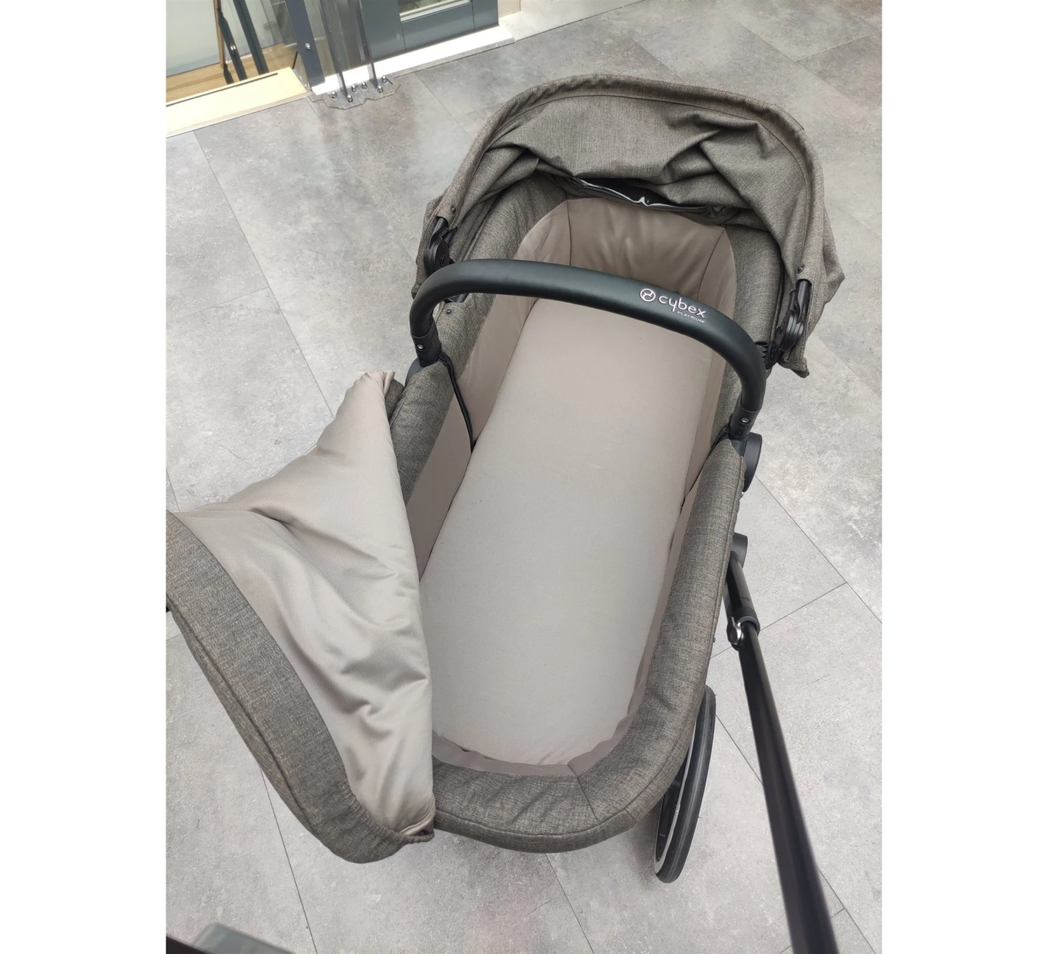 CYBEX Priam 3 Kinderwagen - Showmodel 8 CYBEX Priam 3 Kinderwagen - Showmodel - Afbeelding 6