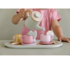 Little Dutch Theeservies Hout -Little Dutch || Stokke || Joolz Verkoopwinkel little dutch theeservies hout 3