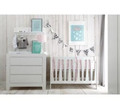 Moon Commode 3 Laden 8 Moon Commode 3 Laden -Little Dutch || Stokke || Joolz Verkoopwinkel pinio moon commode 3 laden 2