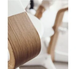 Stokke Nomi® Stoel - Navy/Oak -Little Dutch || Stokke || Joolz Verkoopwinkel stokkeAR nomiAR stoel navy oak 4