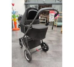 Thule Sleek Kinderwagen - Showmodel -Little Dutch || Stokke || Joolz Verkoopwinkel thule sleek kinderwagen showmodel 3